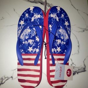 Boys Flip Flops. Cat and Jack! Size M